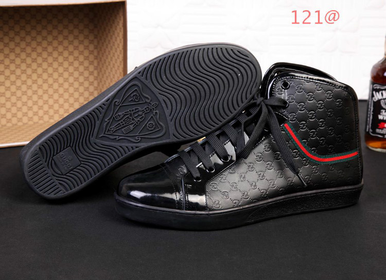 56.00EUR, GUCCI chaussures hommes pas cher , page5,nouvelle chaussures gucci jogging cuir reflechissant